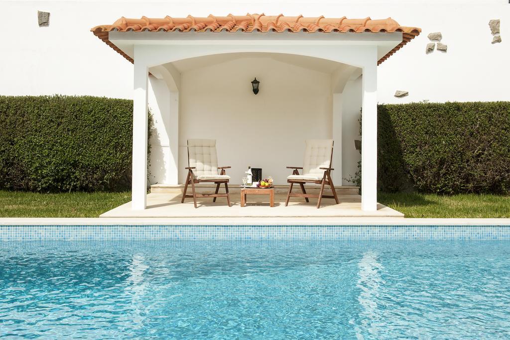 Beachouse - Surf, Bed & Breakfast Ericeira Exterior photo