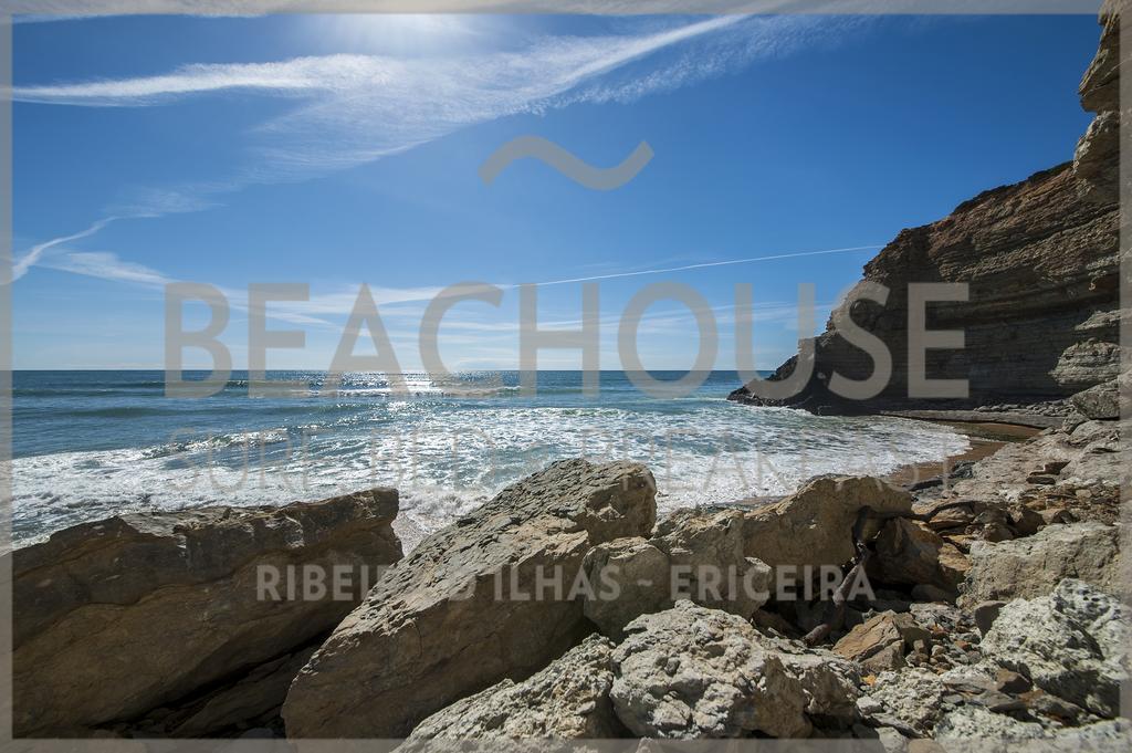 Beachouse - Surf, Bed & Breakfast Ericeira Exterior photo